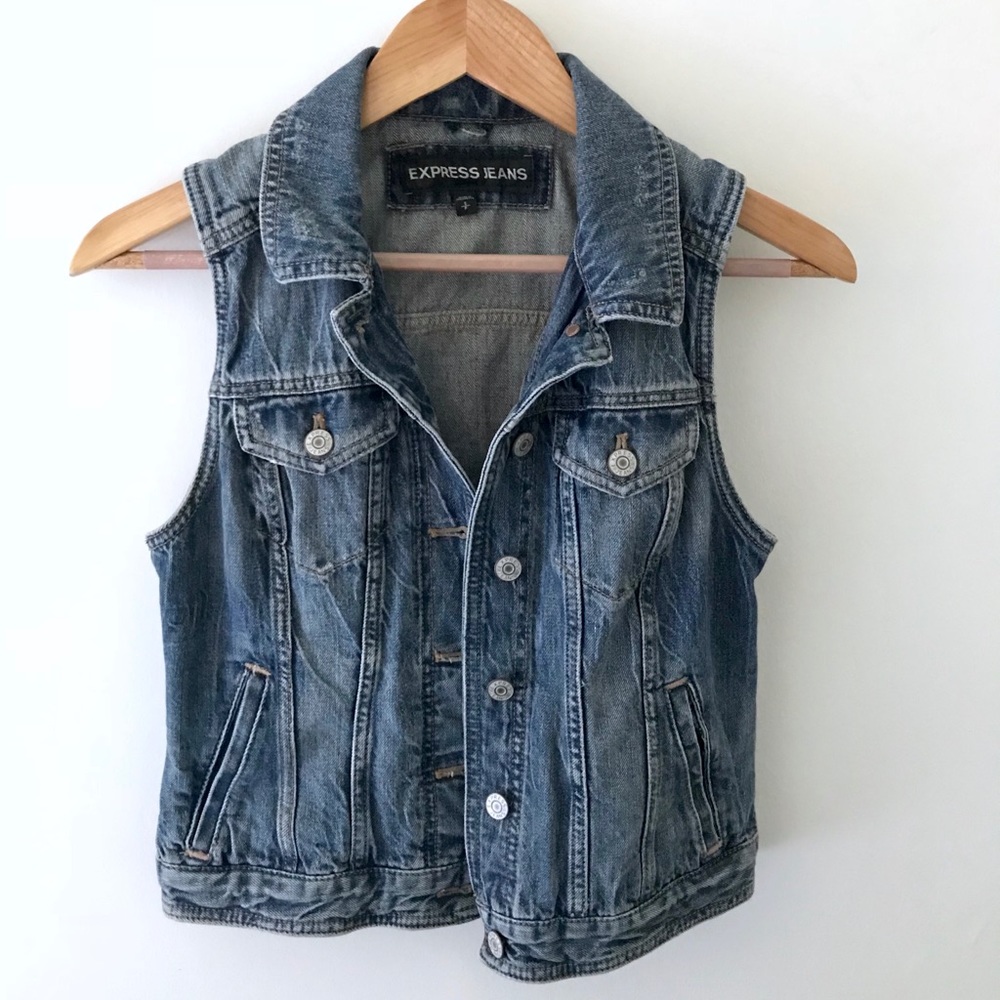 Express denim vest in excellent condition S